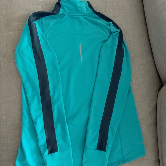 NIKE Running Dri-Fit Long Sleeve Stretch Pullover Workout Top & Pants set, Large - Picture 6 of 7